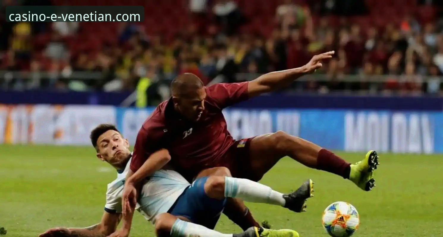 揭秘阿根廷世界杯前折戟新星：帕尼切利伤退背后的战术真空与数据警示